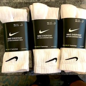 Nike Socks 3 Pack White, Grey, Black X3
